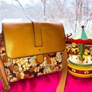 Kinley floral crossbody